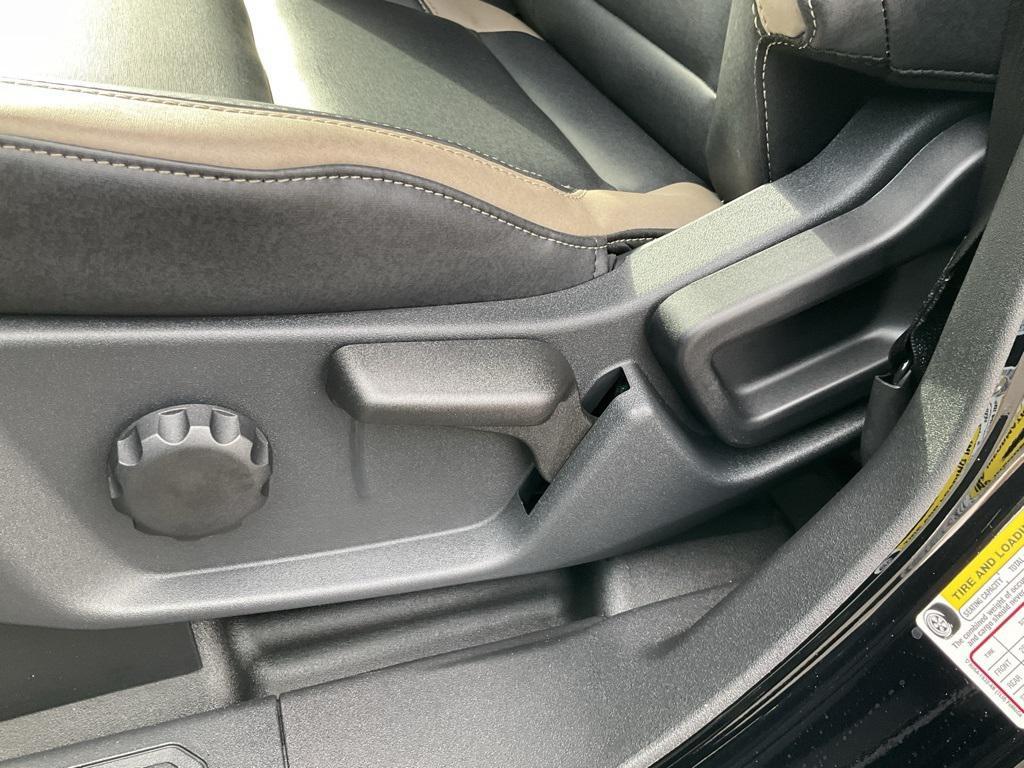 new 2025 Ford Bronco car, priced at $47,111