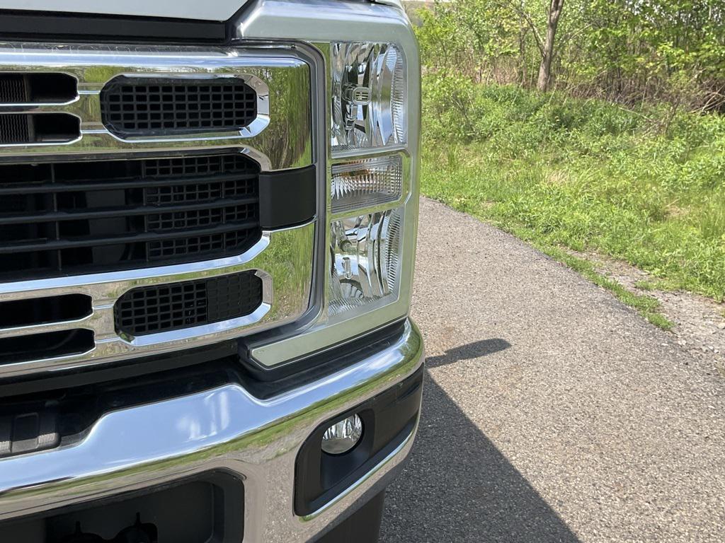 new 2024 Ford F-350 car, priced at $69,775