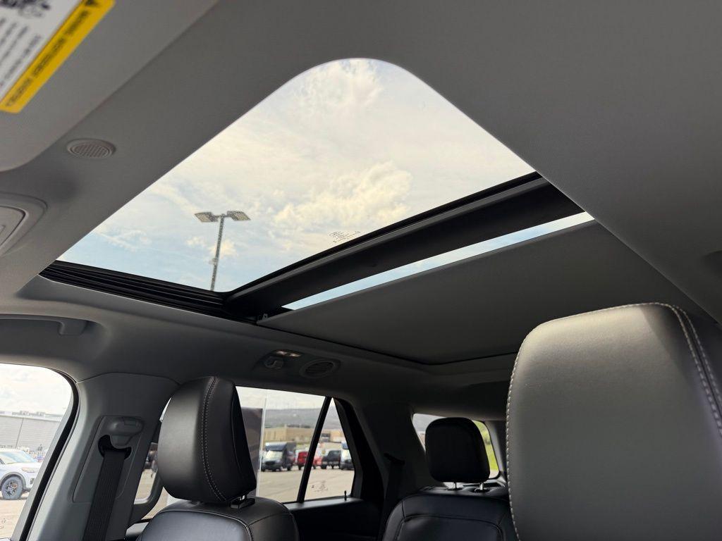 used 2023 Ford Explorer car, priced at $36,351