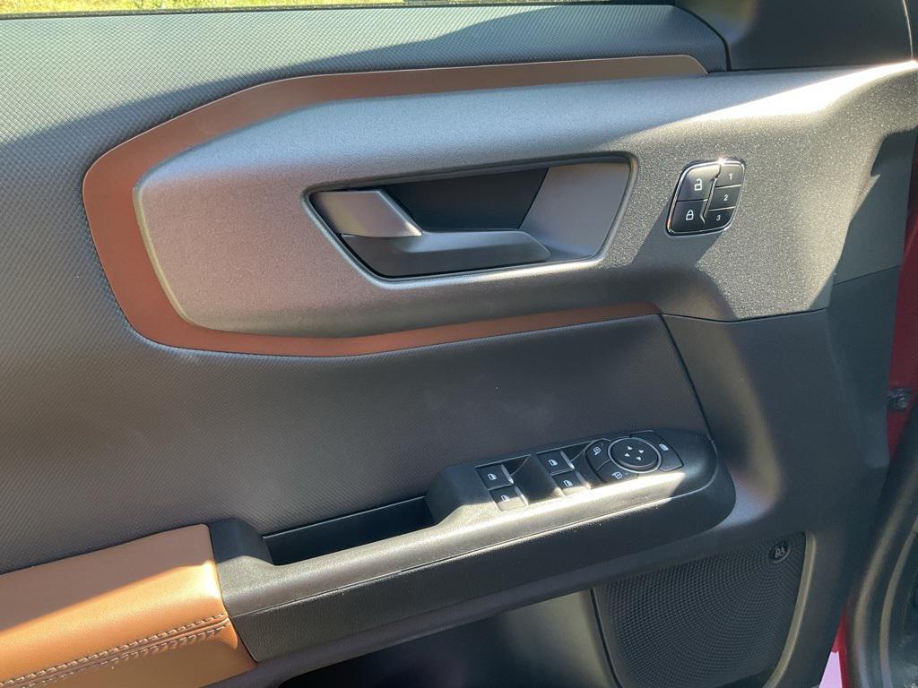 new 2025 Ford Bronco Sport car, priced at $41,324