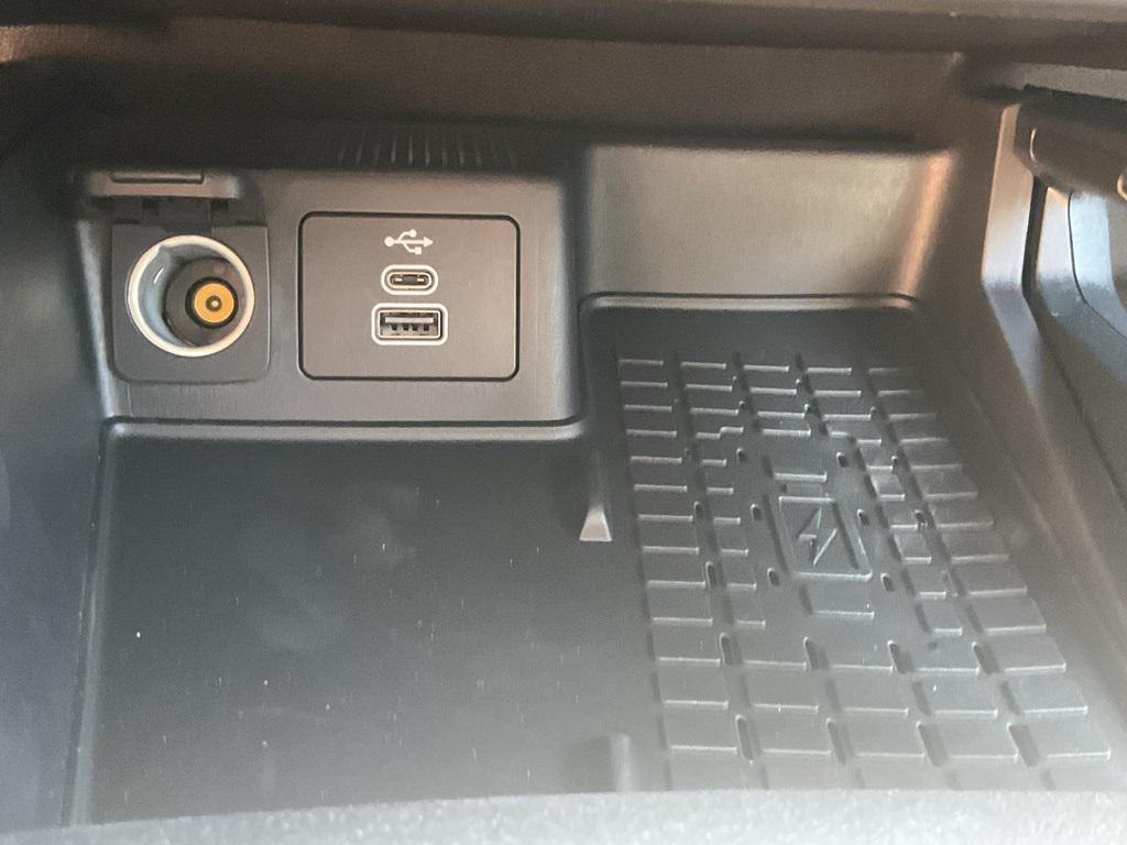 new 2025 Ford Bronco Sport car, priced at $41,324