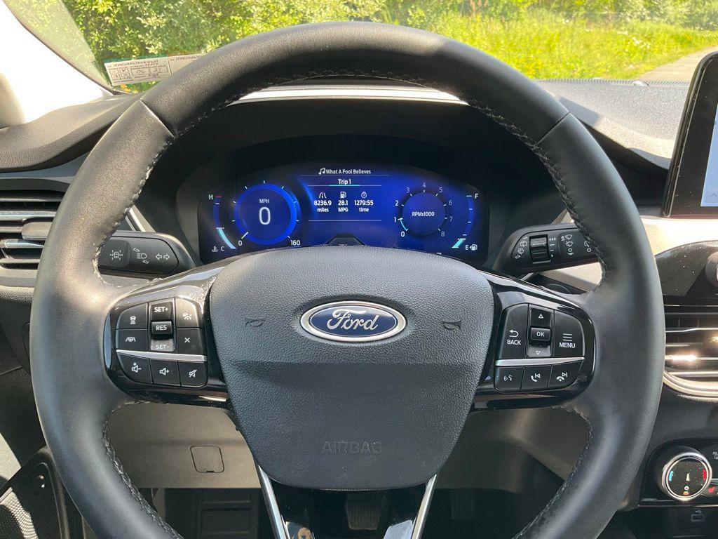 used 2022 Ford Escape car, priced at $24,041