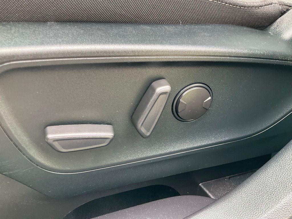 used 2022 Ford Escape car, priced at $21,986