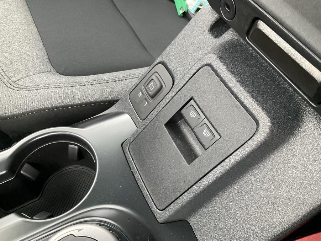 new 2025 Ford Bronco car, priced at $42,319