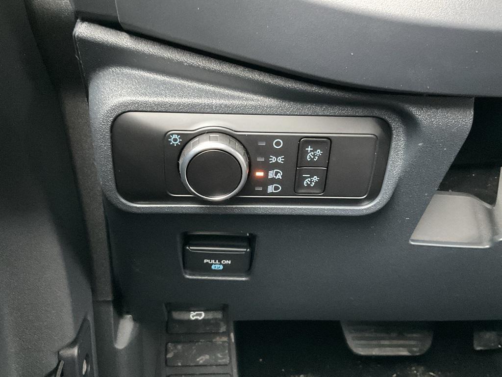 new 2025 Ford Bronco car, priced at $42,319