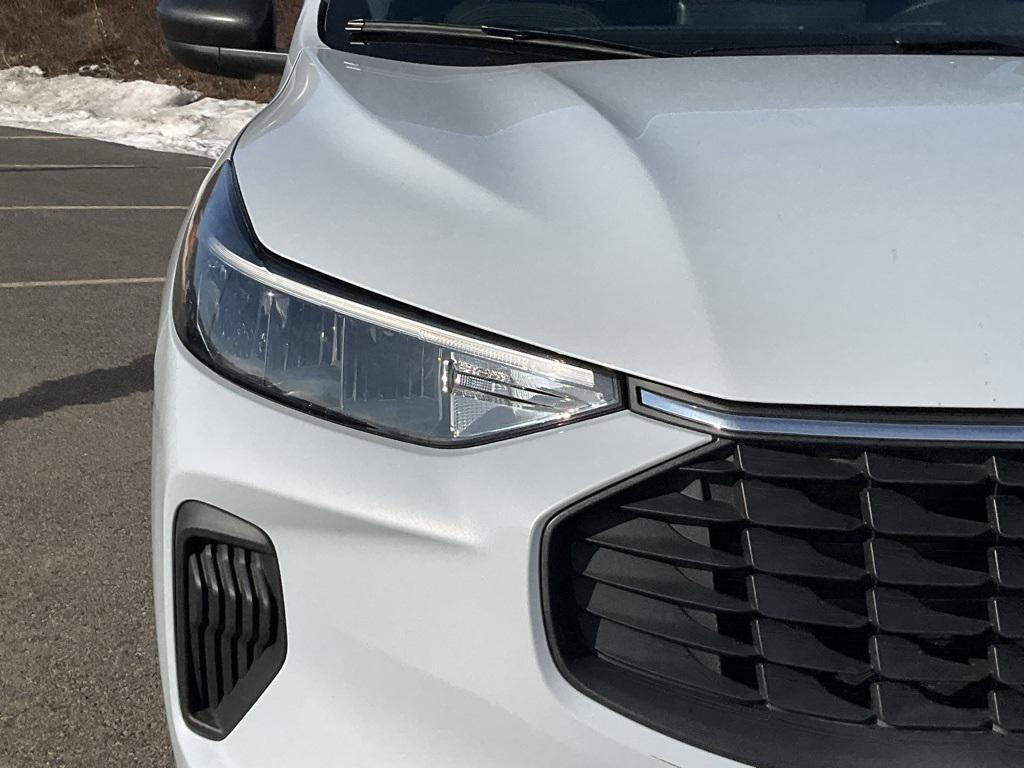 new 2026 Ford Escape car, priced at $33,144