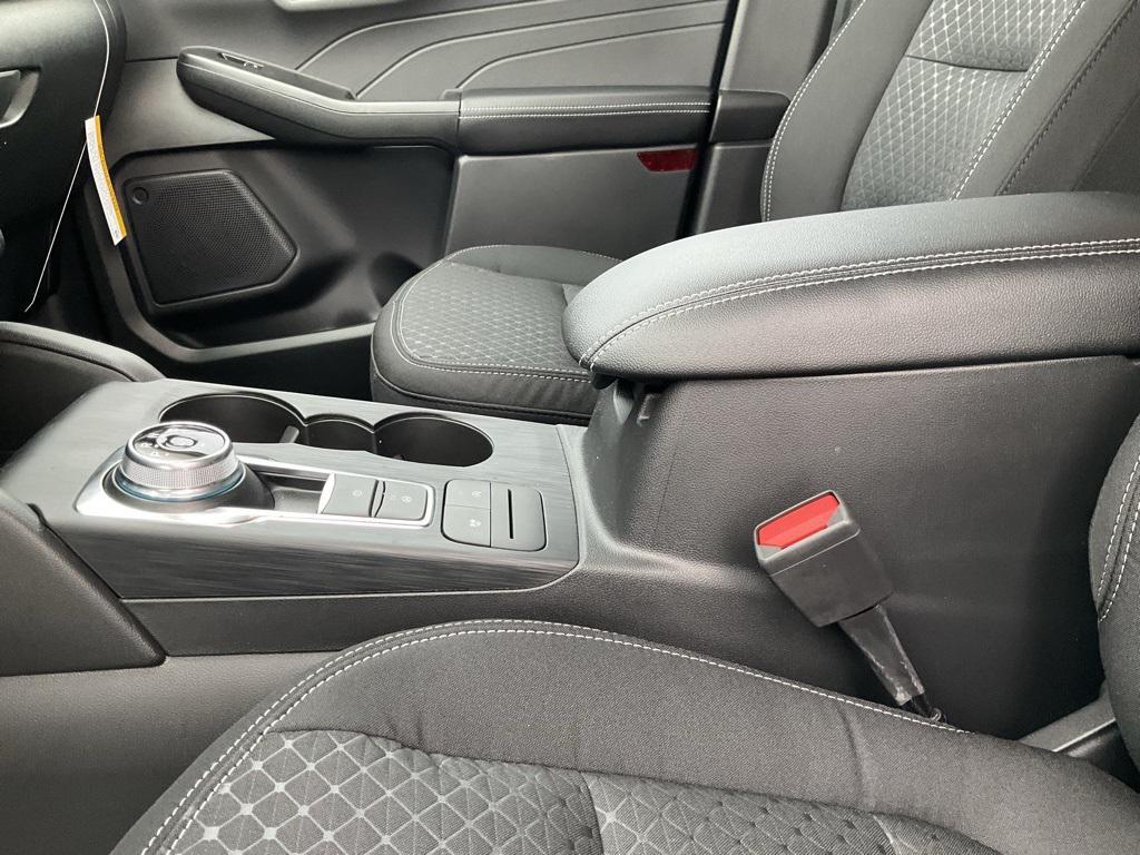 new 2026 Ford Escape car, priced at $32,674