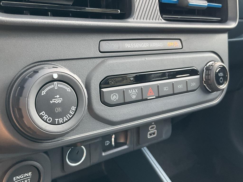 new 2025 Ford Maverick car, priced at $40,120