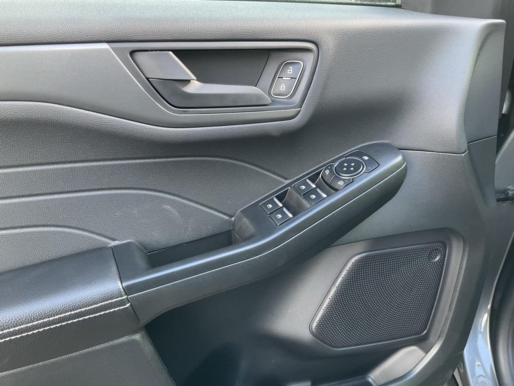 new 2026 Ford Escape car, priced at $32,059