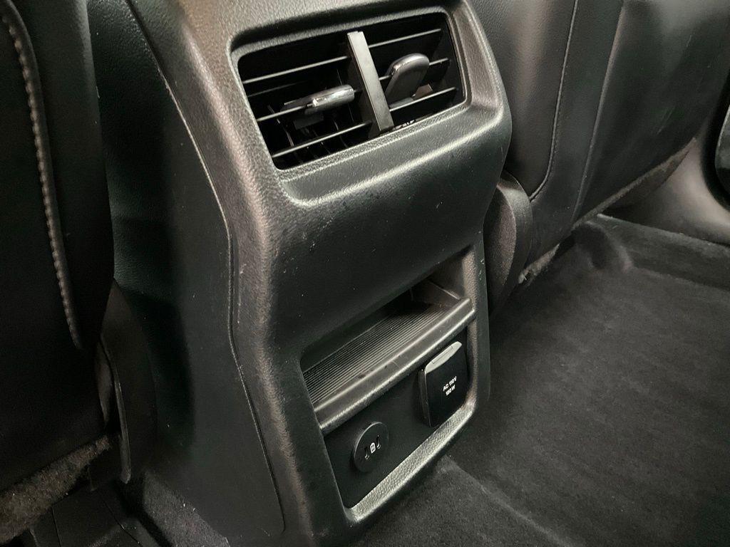 used 2024 Ford Edge car, priced at $30,109