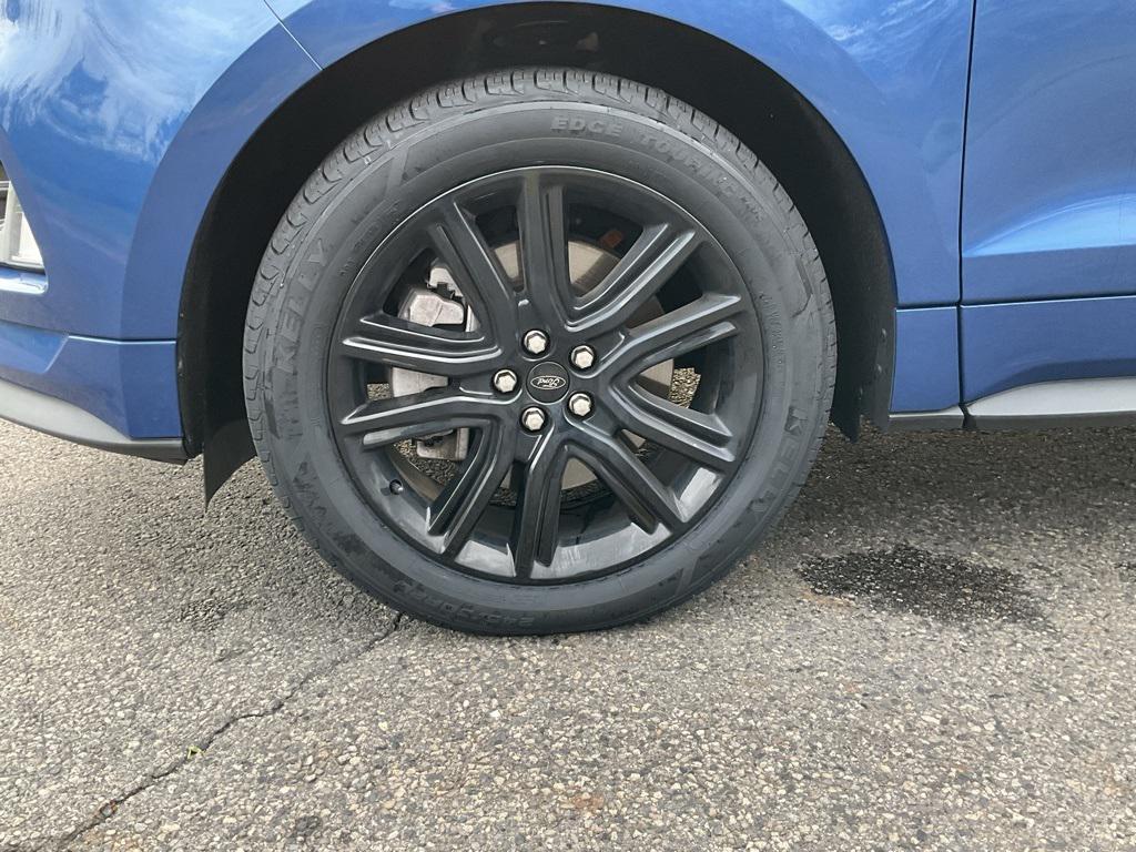 used 2024 Ford Edge car, priced at $31,488