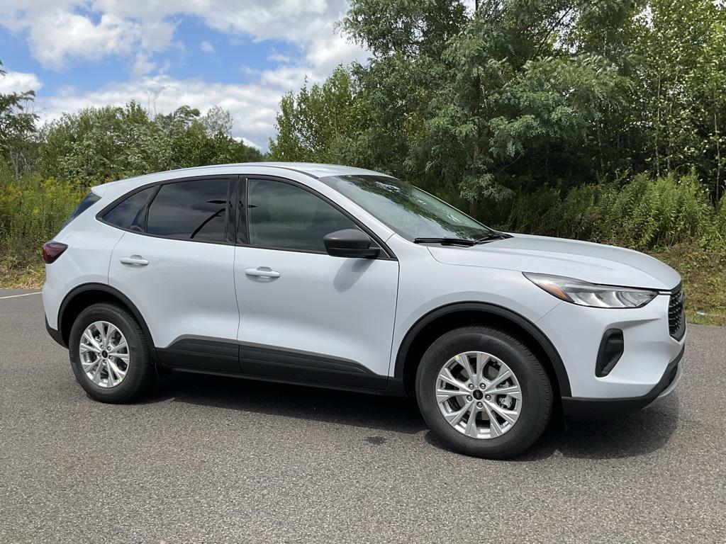new 2025 Ford Escape car, priced at $30,240
