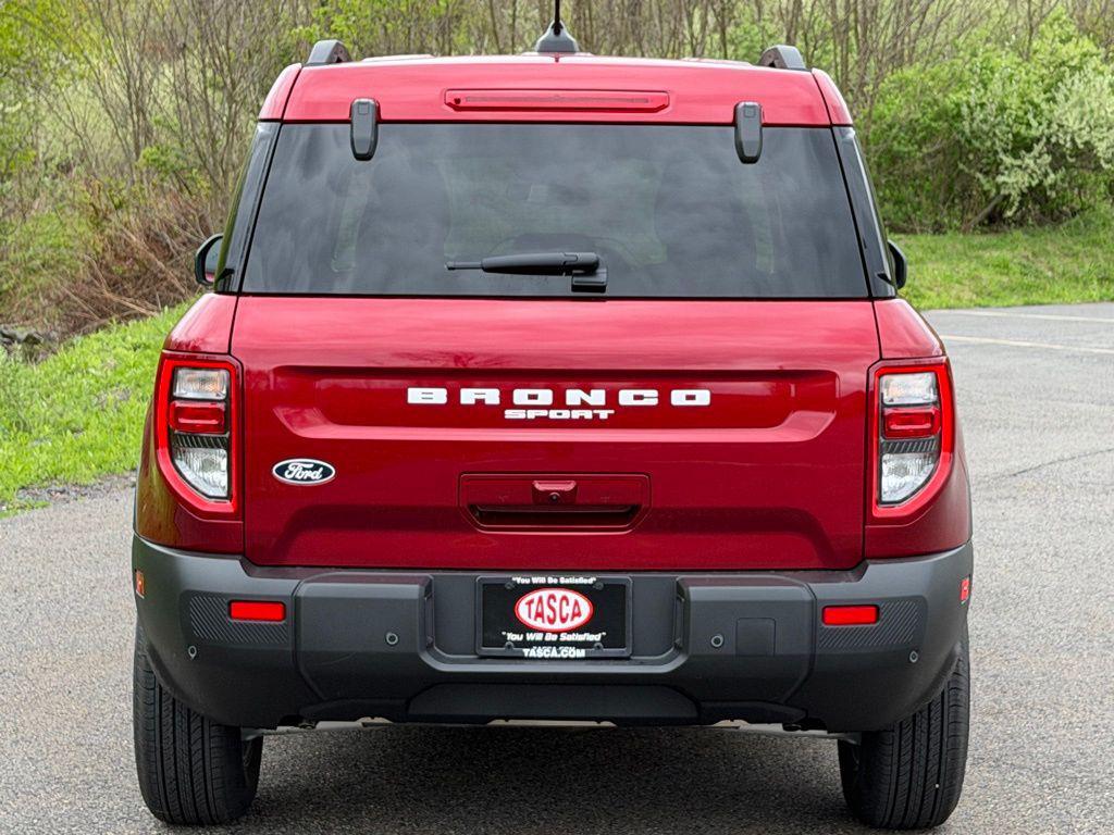 new 2026 Ford Bronco Sport car, priced at $33,233