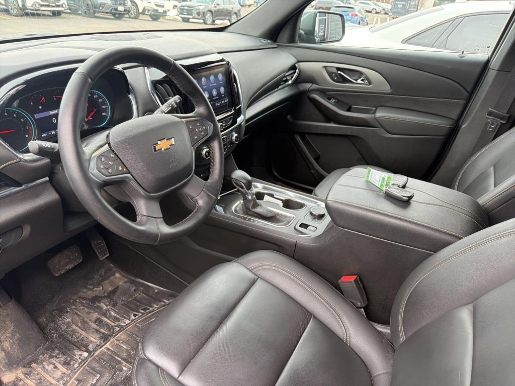 used 2023 Chevrolet Traverse car, priced at $31,925