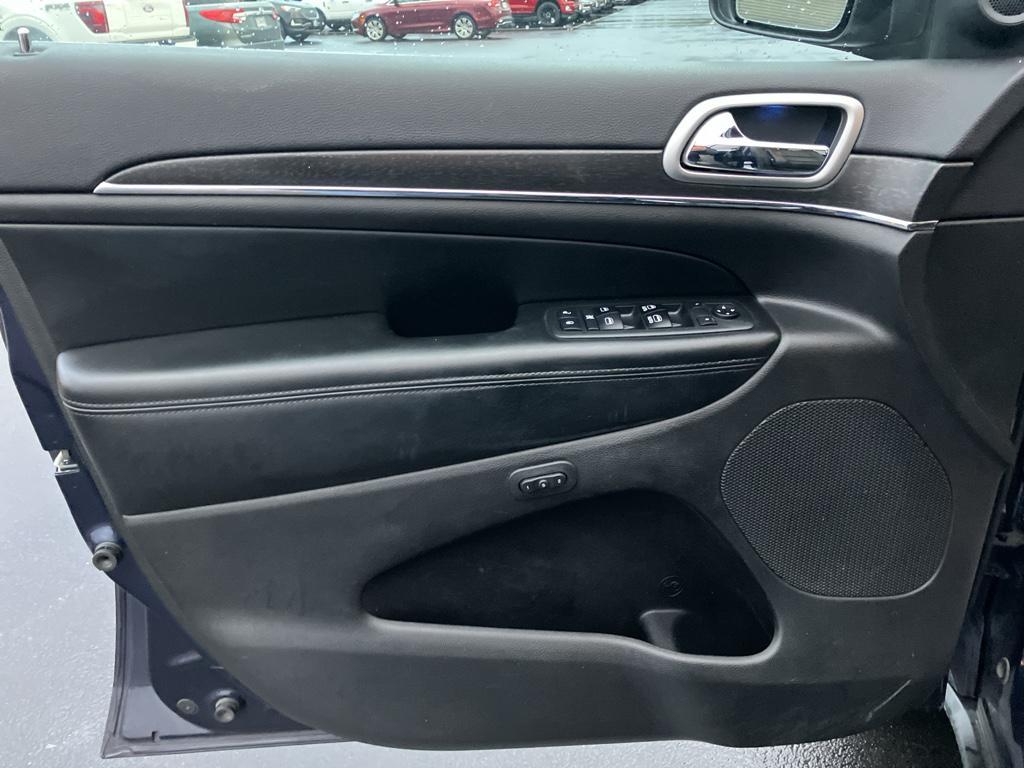 used 2018 Jeep Grand Cherokee car, priced at $16,300