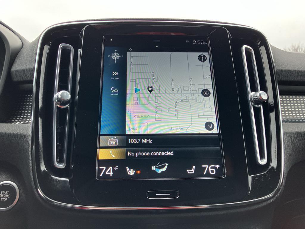 used 2021 Volvo XC40 car, priced at $20,950