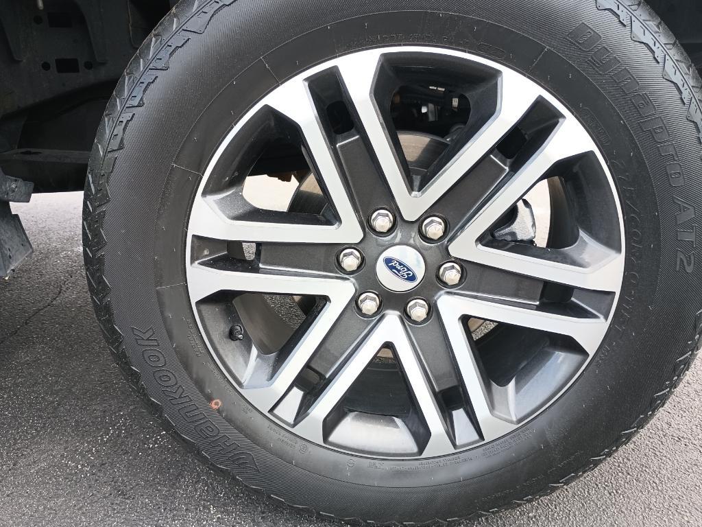 used 2023 Ford F-150 car, priced at $40,000