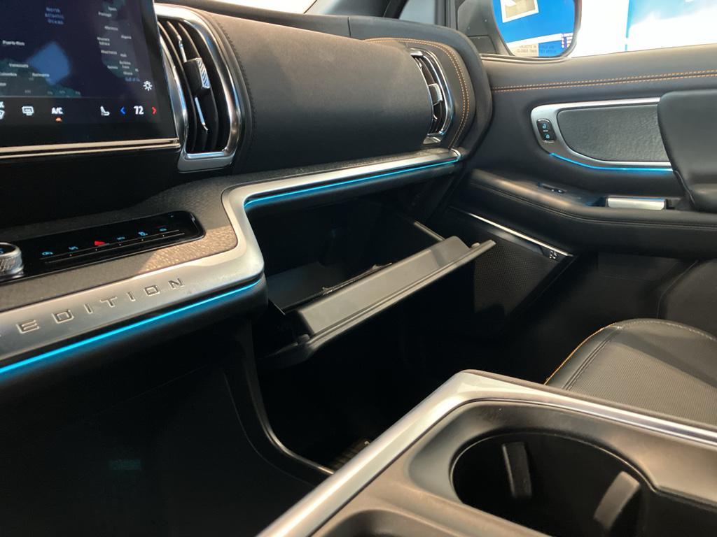 new 2025 Ford Expedition car, priced at $74,244