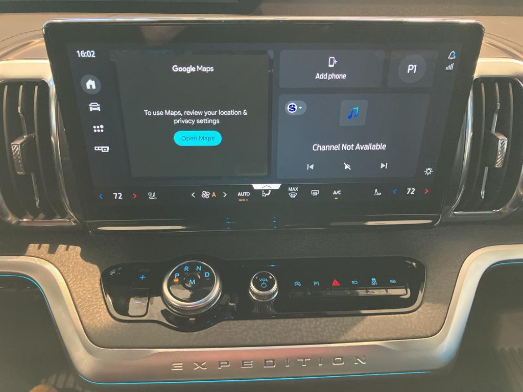 new 2025 Ford Expedition car, priced at $74,244