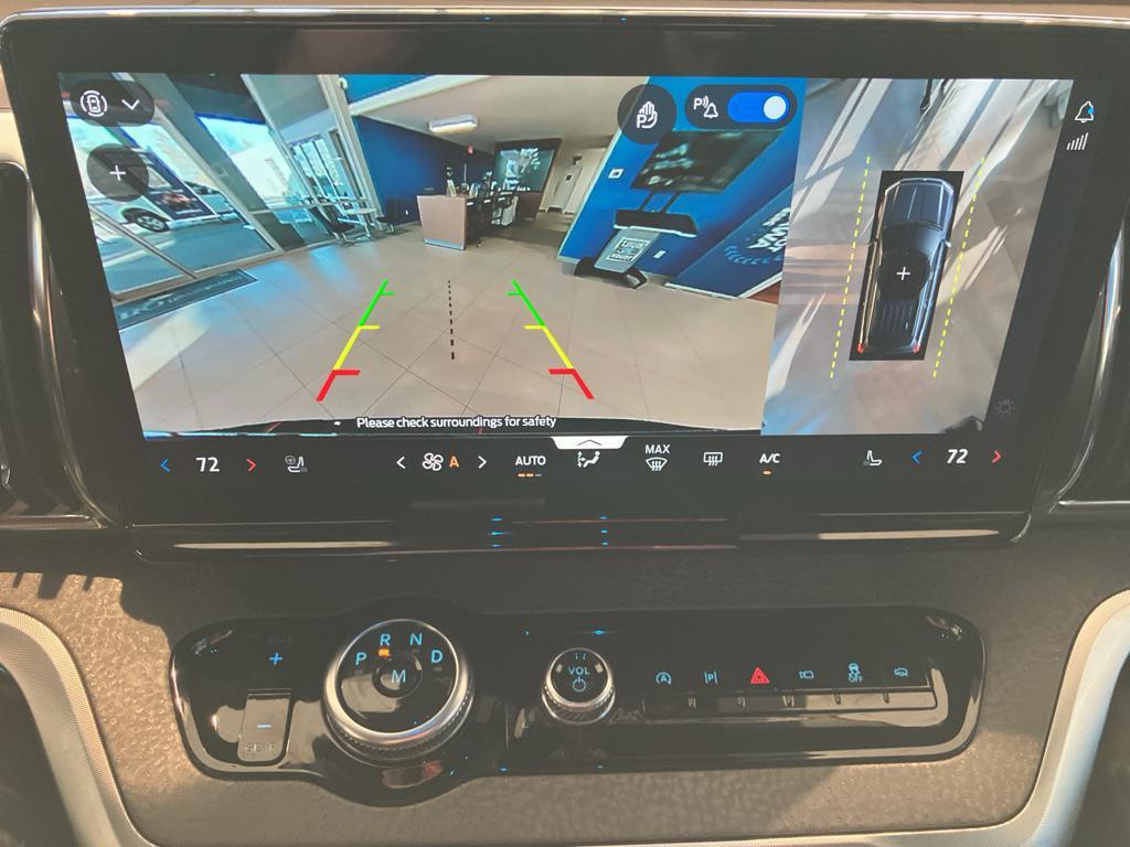 new 2025 Ford Expedition car, priced at $74,244