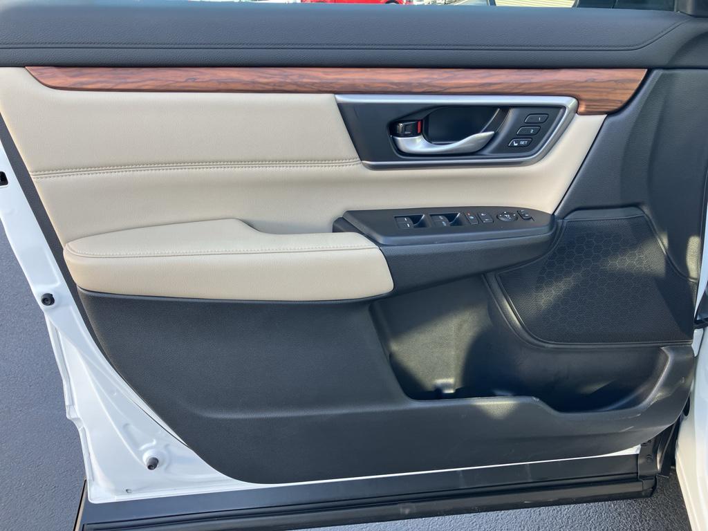 used 2020 Honda CR-V car, priced at $31,300
