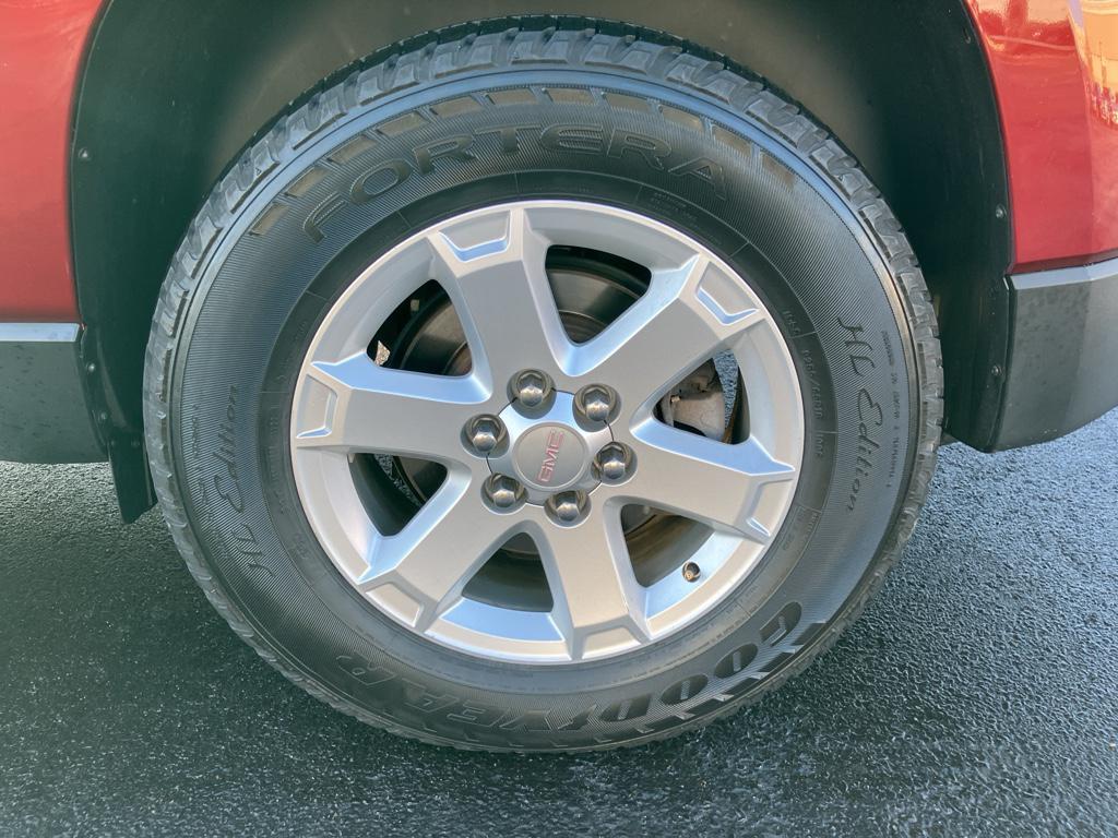 used 2016 GMC Acadia car, priced at $11,000