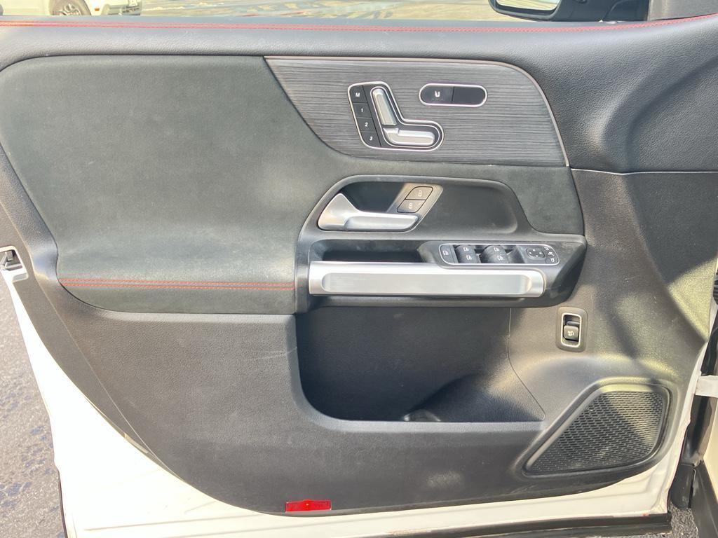 used 2021 Mercedes-Benz GLB 250 car, priced at $21,995