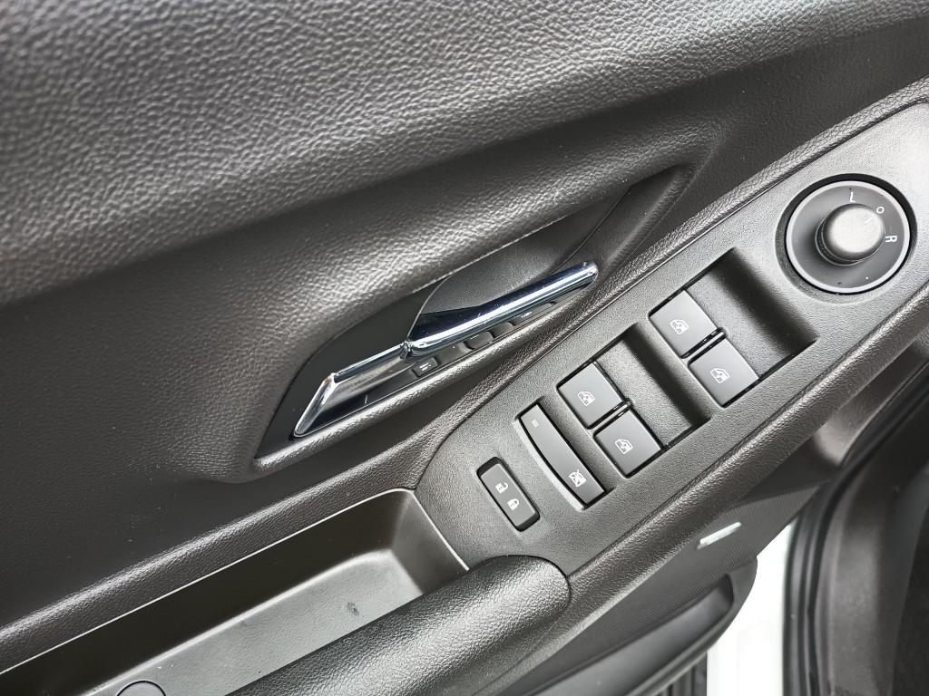 used 2020 Chevrolet Trax car, priced at $19,913