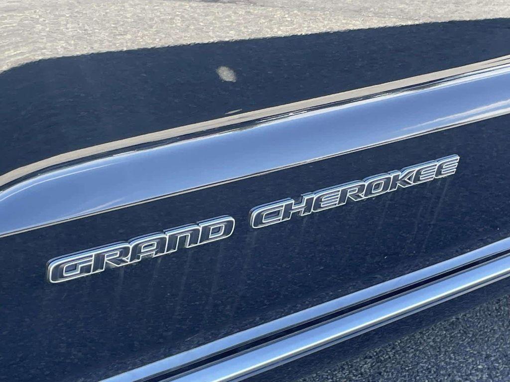 used 2020 Jeep Grand Cherokee car, priced at $24,498