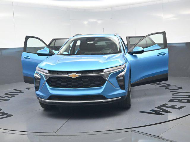 new 2026 Chevrolet Trax car, priced at $27,098