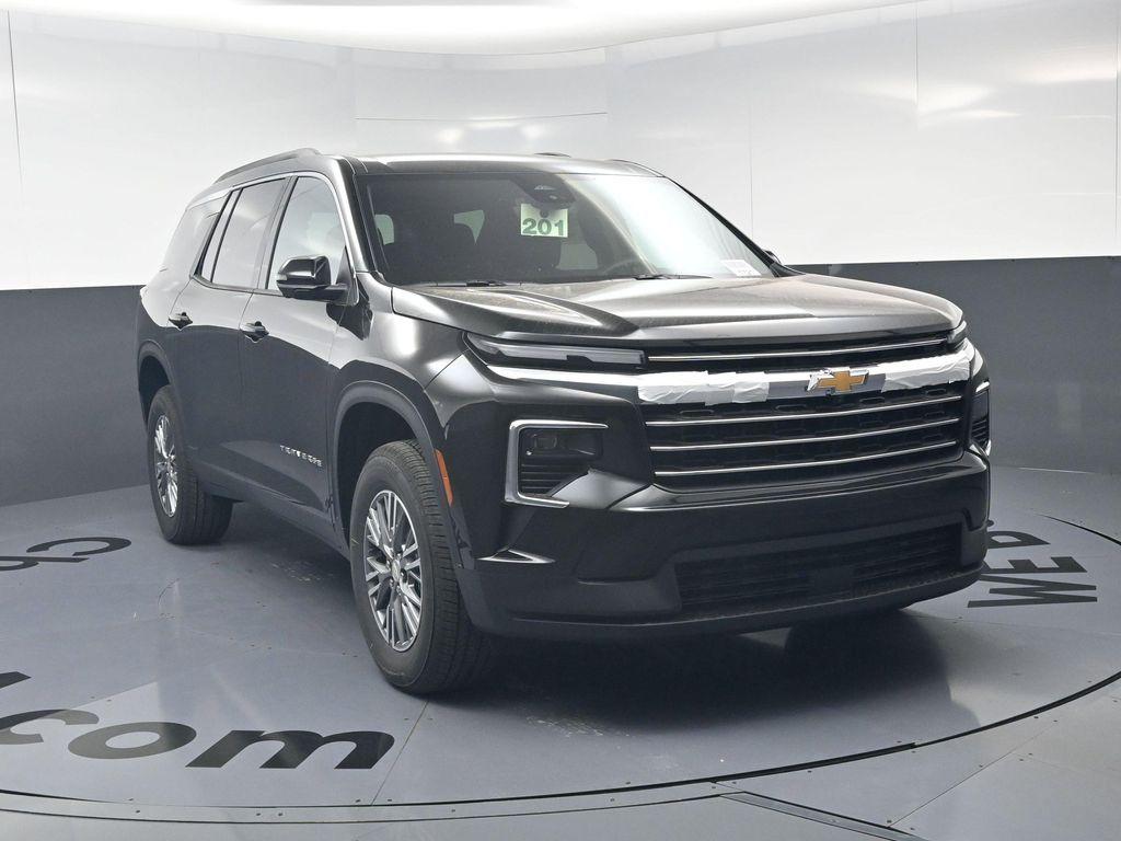 new 2026 Chevrolet Traverse car, priced at $45,234