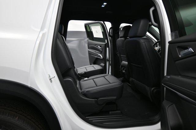 new 2026 Chevrolet Traverse car, priced at $49,723