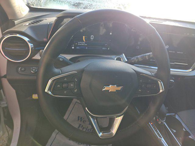 used 2025 Chevrolet Trax car, priced at $23,977