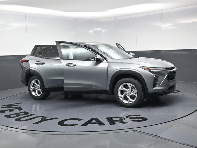 new 2026 Chevrolet Trax car, priced at $24,780