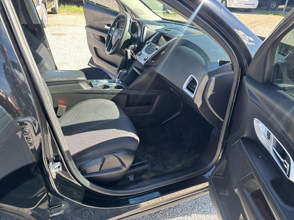 used 2017 Chevrolet Equinox car, priced at $6,995