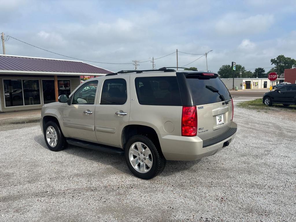 used 2008 GMC Yukon car, priced at $7,250