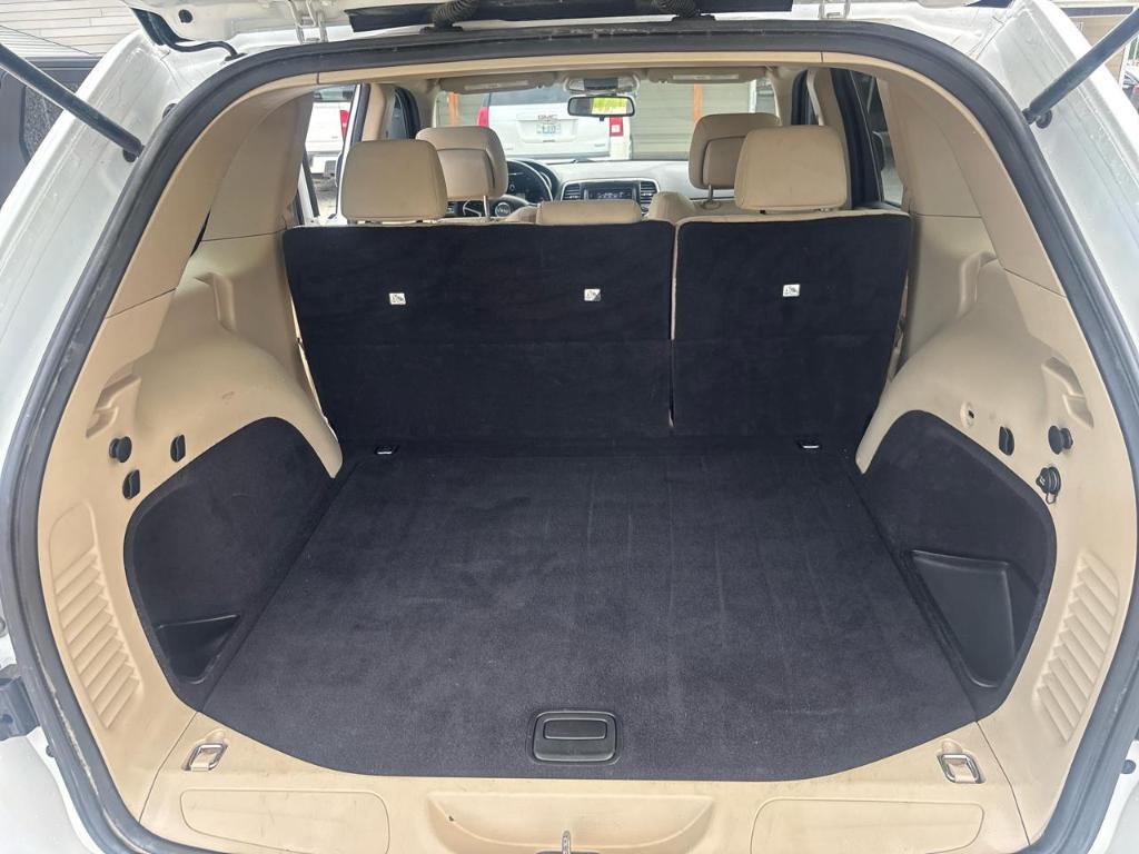 used 2014 Jeep Grand Cherokee car, priced at $5,995