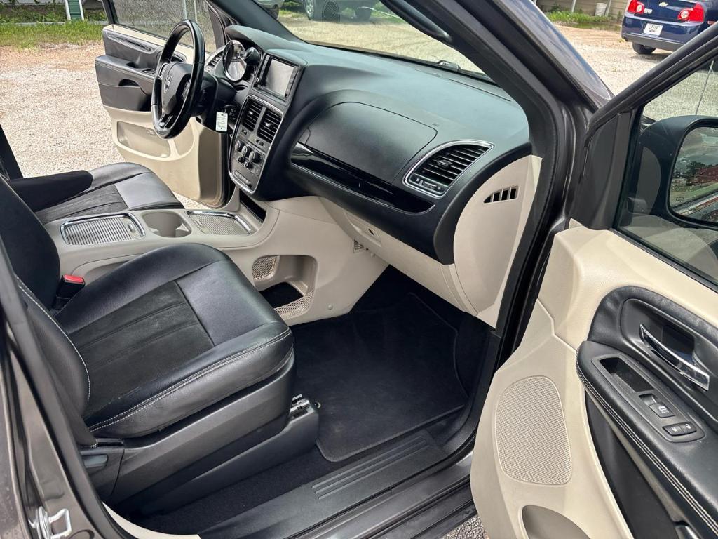 used 2019 Dodge Grand Caravan car, priced at $10,995