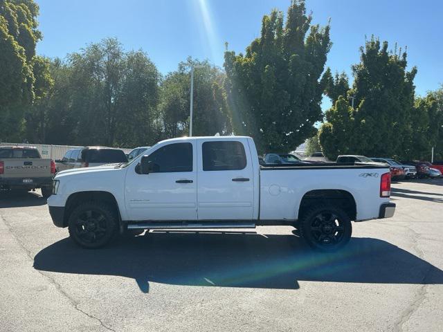 used 2014 GMC Sierra 2500 car, priced at $21,500