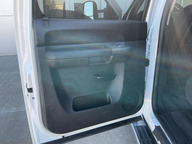 used 2014 GMC Sierra 2500 car, priced at $21,500