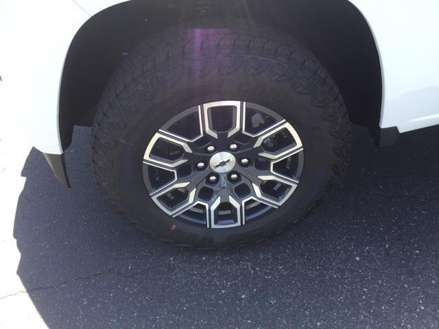 new 2025 Chevrolet Colorado car, priced at $45,162