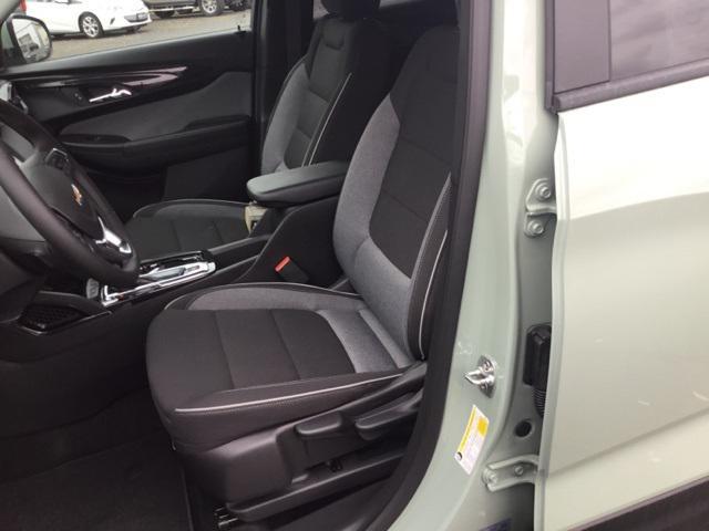 new 2025 Chevrolet TrailBlazer car, priced at $28,416