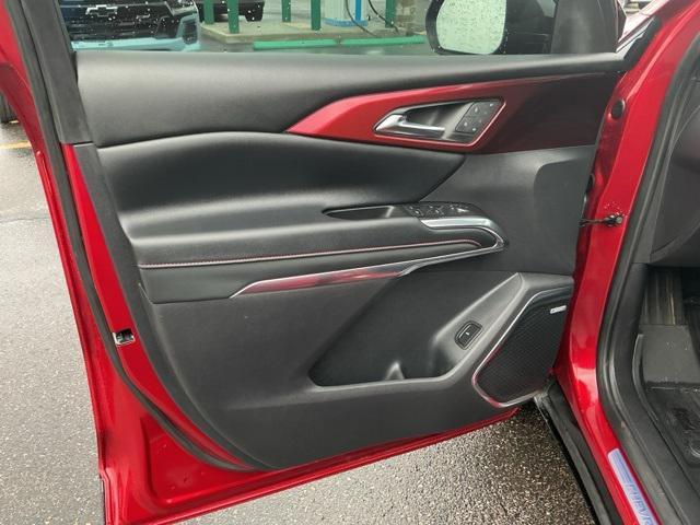 used 2024 Chevrolet Traverse car, priced at $52,995