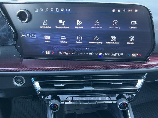 used 2024 Chevrolet Traverse car, priced at $53,895