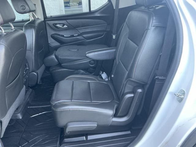 used 2020 Chevrolet Traverse car, priced at $25,998