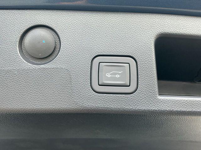 new 2026 Chevrolet Equinox car, priced at $37,671