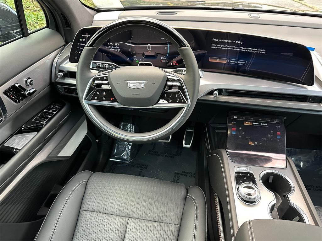 new 2026 Cadillac VISTIQ car, priced at $80,215