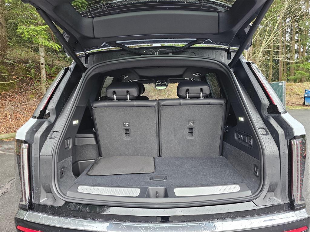 new 2026 Cadillac VISTIQ car, priced at $81,115