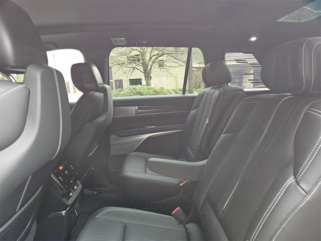 new 2026 Cadillac VISTIQ car, priced at $81,115