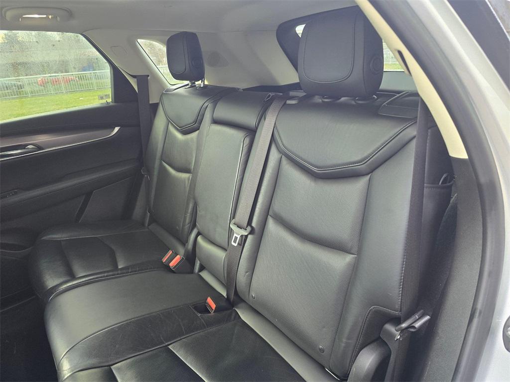 used 2017 Cadillac XT5 car, priced at $19,680